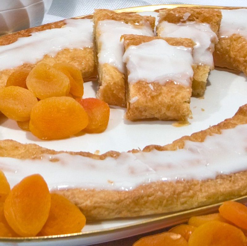 Apricot Danish Kringle Gift Box